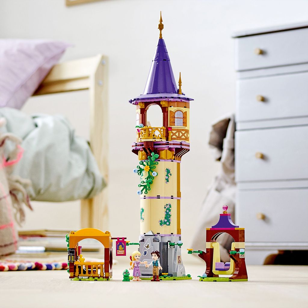 Lego-disney-princess-43187-la-tour-de-raiponce-jeu