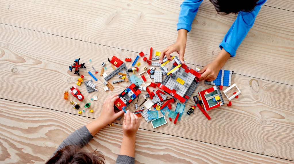 Lego-city-60215-la-caserne-de-pompiers-construction