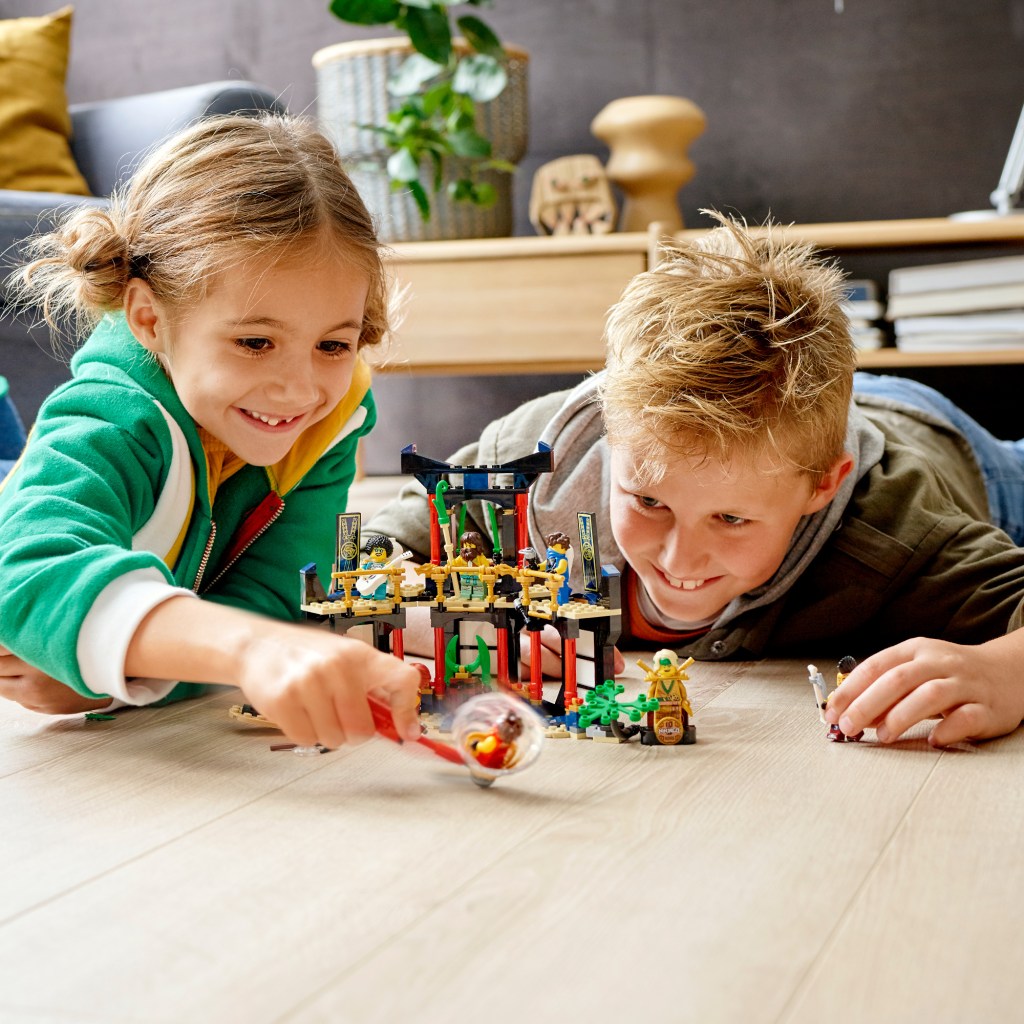 Lego-ninjago-71735-le-tournoi-des-elements-jeu