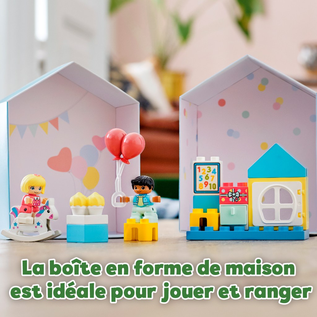 Lego-duplo-10925-La-salle-de-jeux-feature1