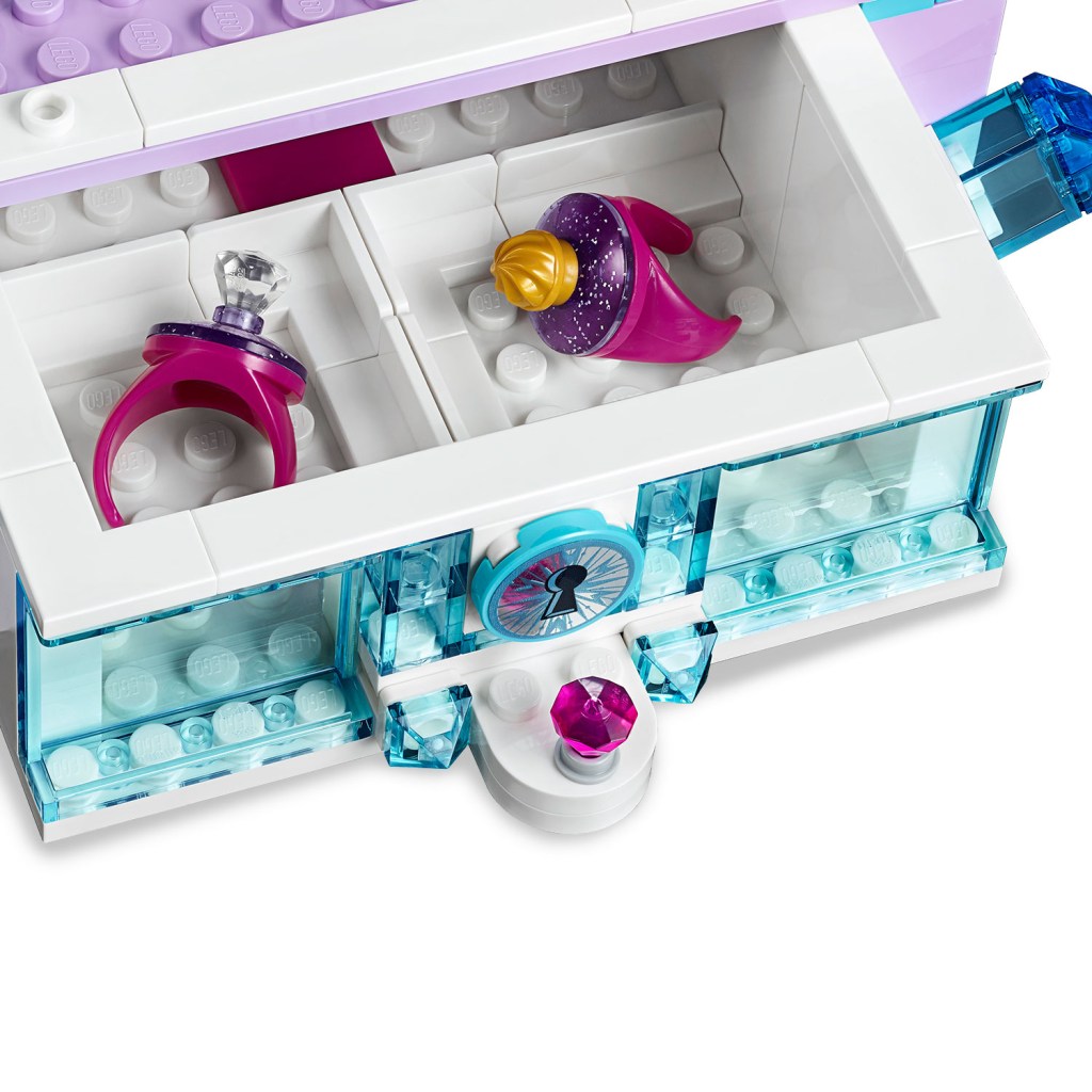 Lego-disney-princess-41168-la-boite-a-bijoux-delsa-feature2