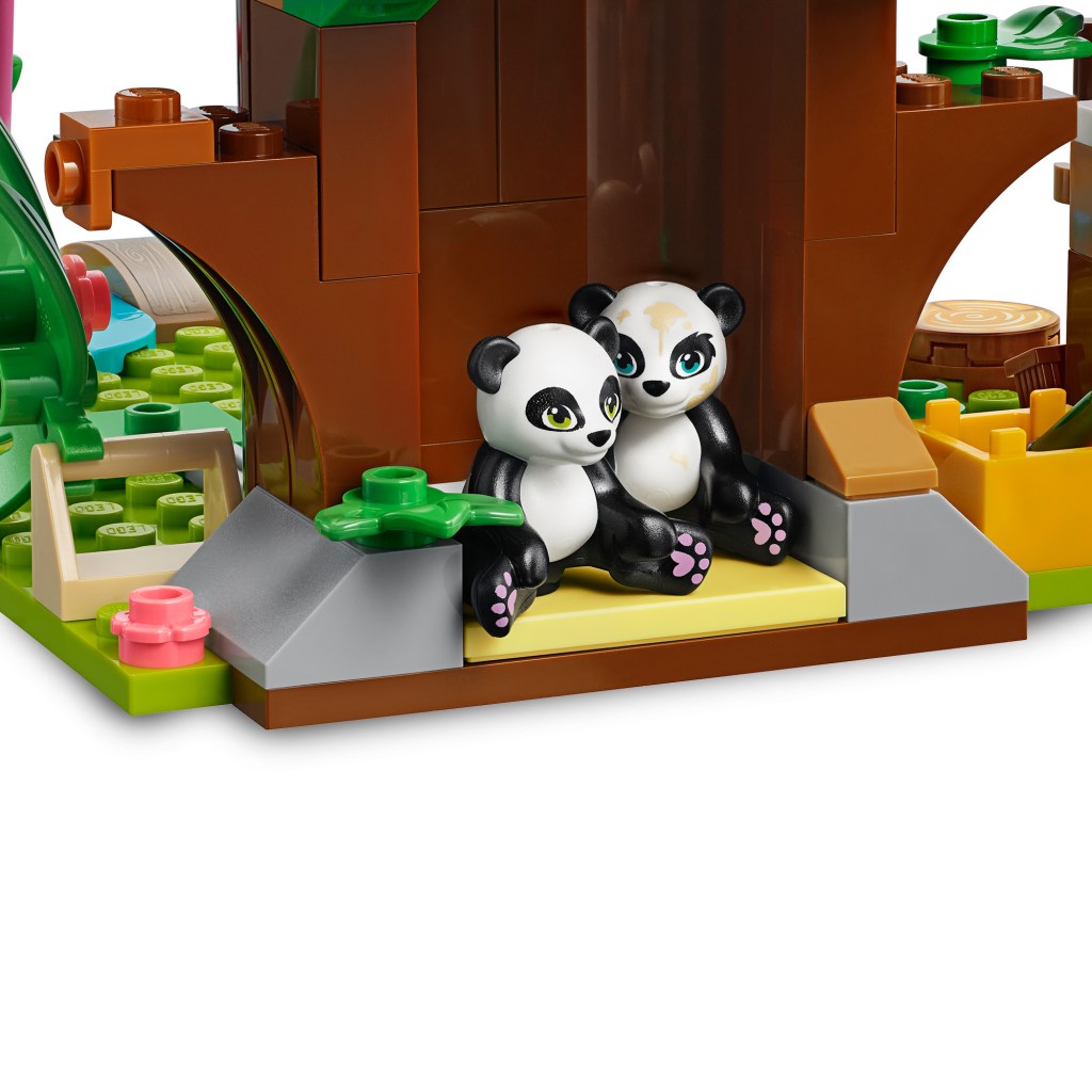 Lego-friends-41422-la-cabane-des-pandas-dans-la-jungle-feature3