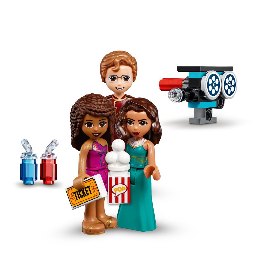 LEGO-Friends-41448-Le-cinéma-de-Heartlake-City-feature3