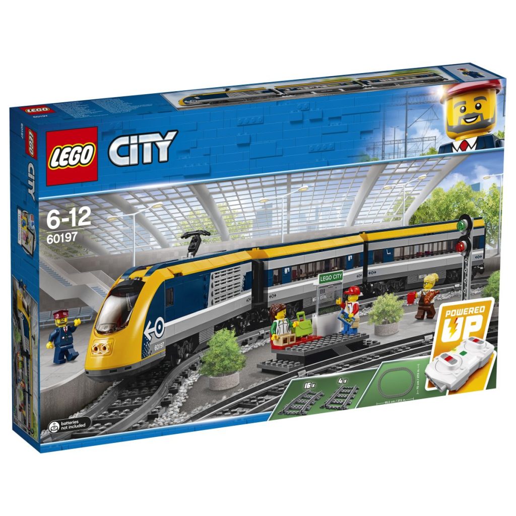 Lego-city-60197-le-train-de-passagers-telecommande-face