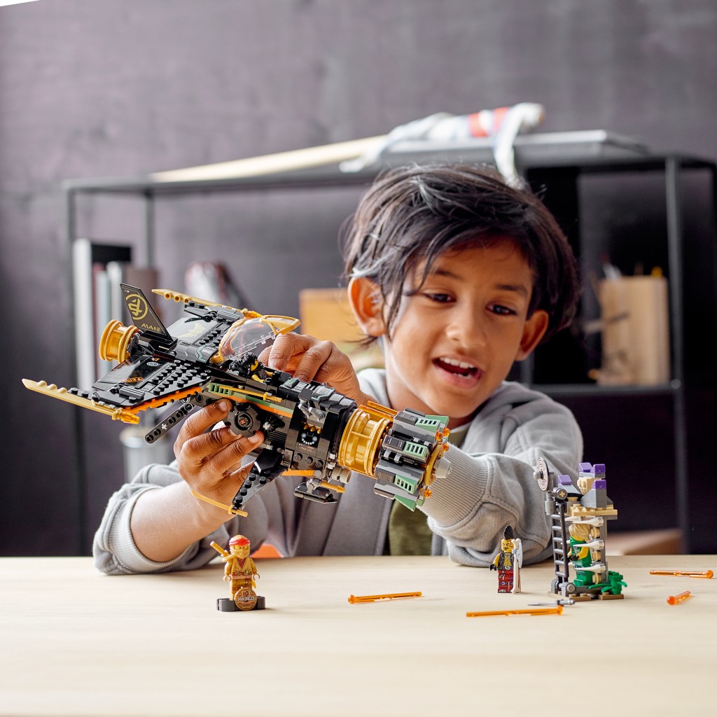 Lego-ninjago-71736-le-jet-multi-missiles-jeu