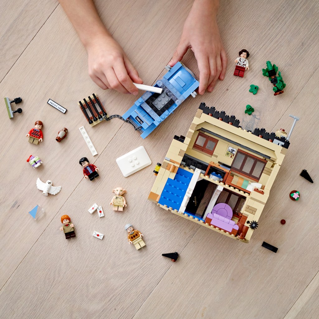LEGO-Harry-Potter-75968-4-Privet-Drive-construction