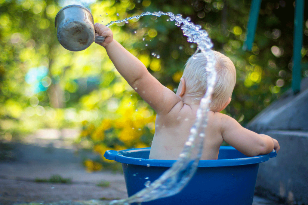 jeux d’eau- méthode montessori-1