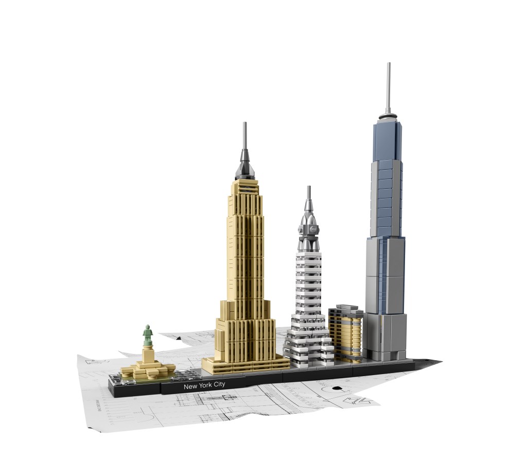 LEGO-architecture-21028-New-York-construction