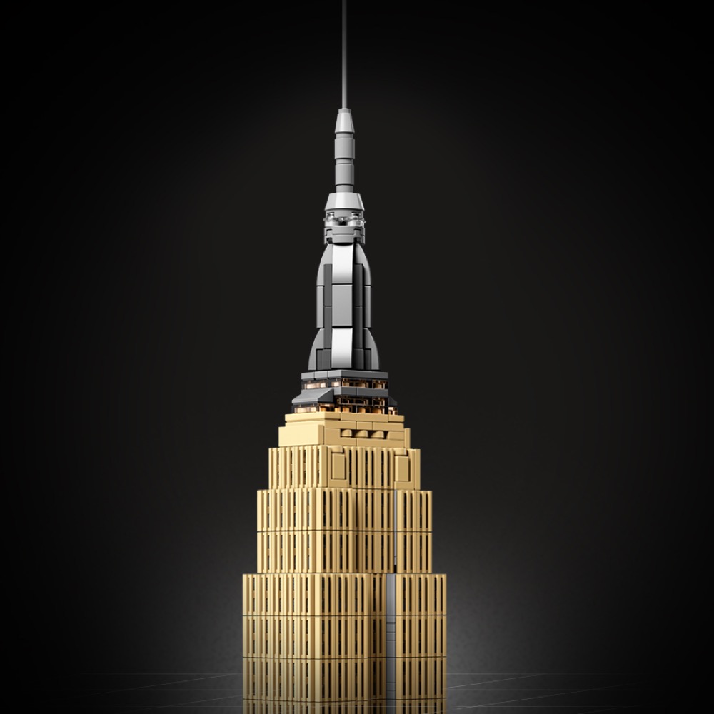 Lego-architecture-21046-lempire-state-building-feature3