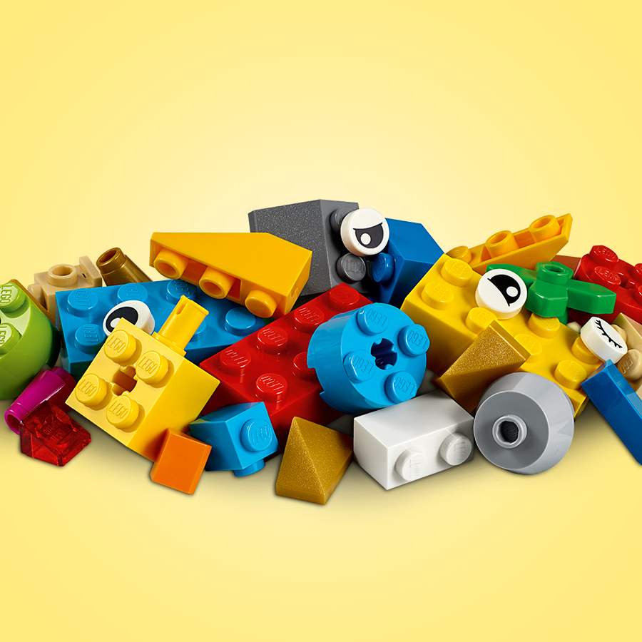 Lego-classic-11002-ensemble-de-briques-de-base-feature2