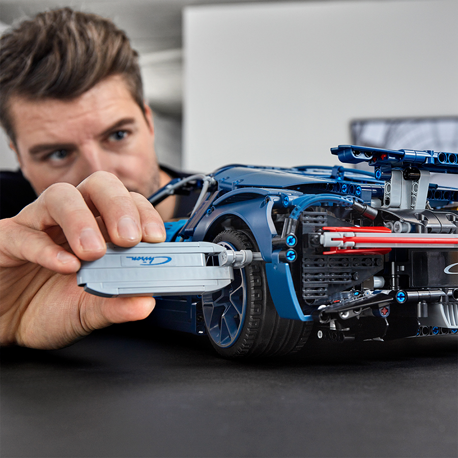 Lego-Technic-42083-Bugatti-Chiron-feature1