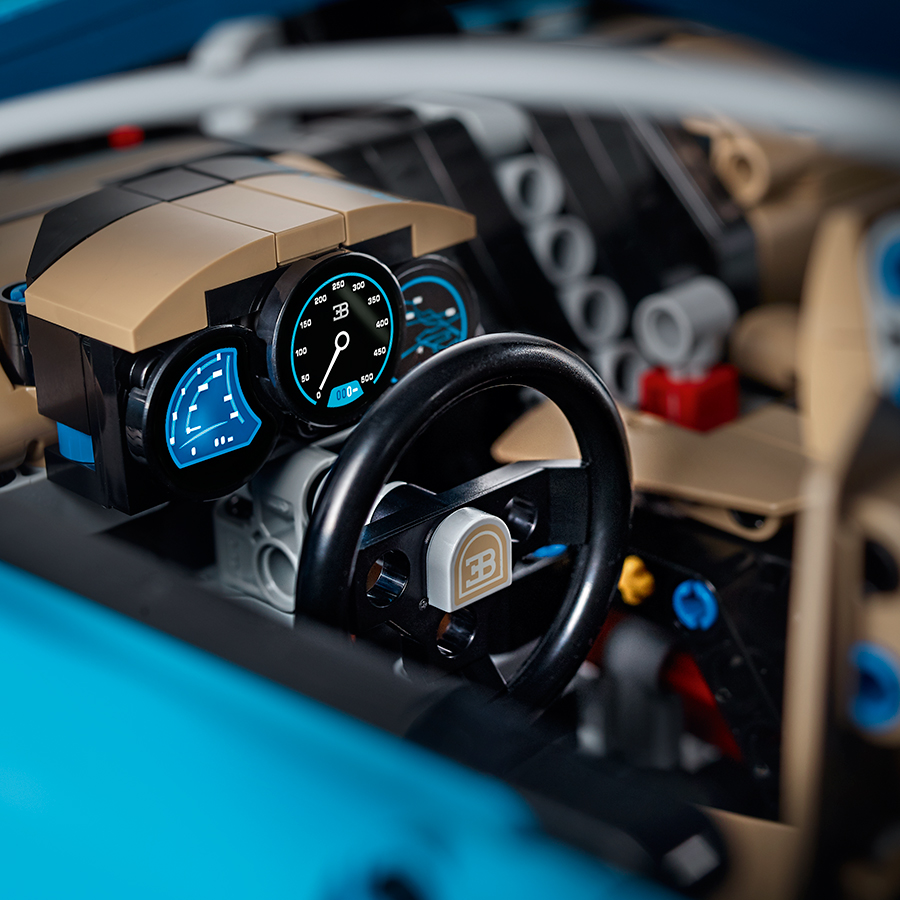 Lego-Technic-42083-Bugatti-Chiron-feature3