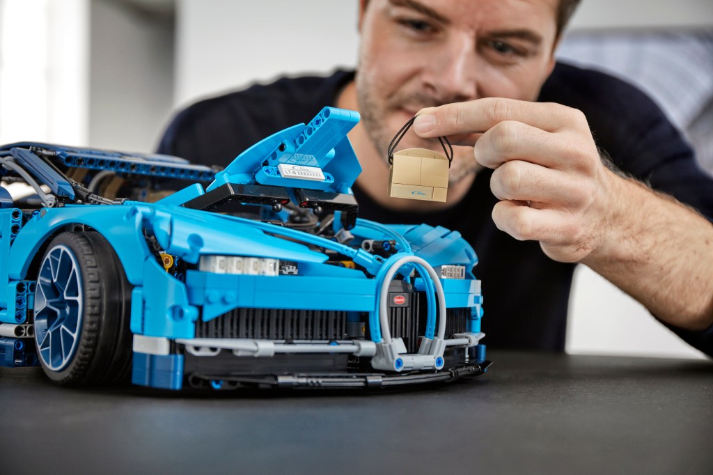 Lego-Technic-42083-Bugatti-Chiron-jeu