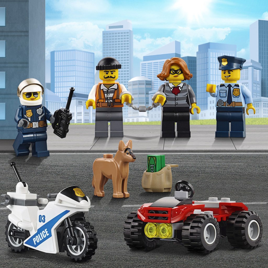 Lego-city-60139-le-poste-de-commandement-mobile-feature2