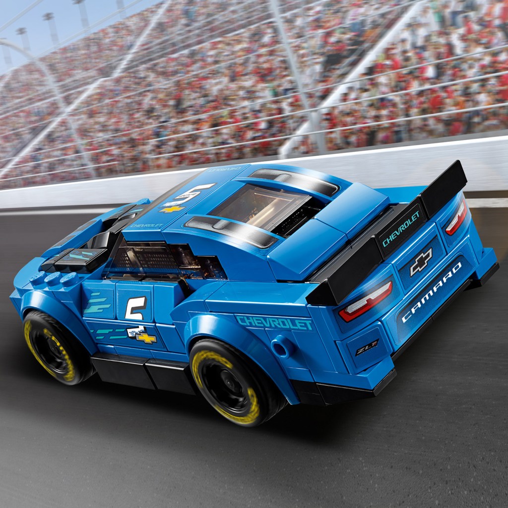 Lego-speed-champions-75891-la-voiture-de-course-chevrolet-camaro-zl1-feature1