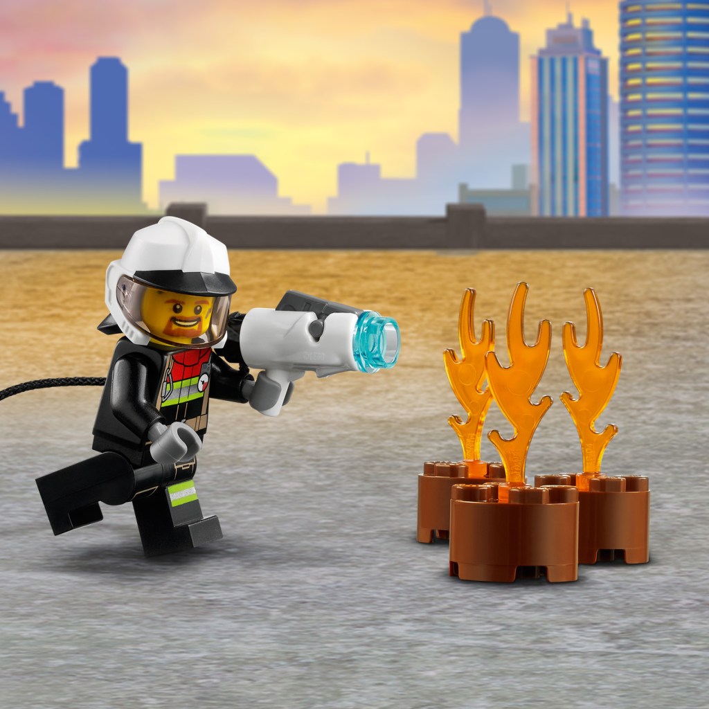 Lego-city-60279-Le-camion-des-pompiers-feature3