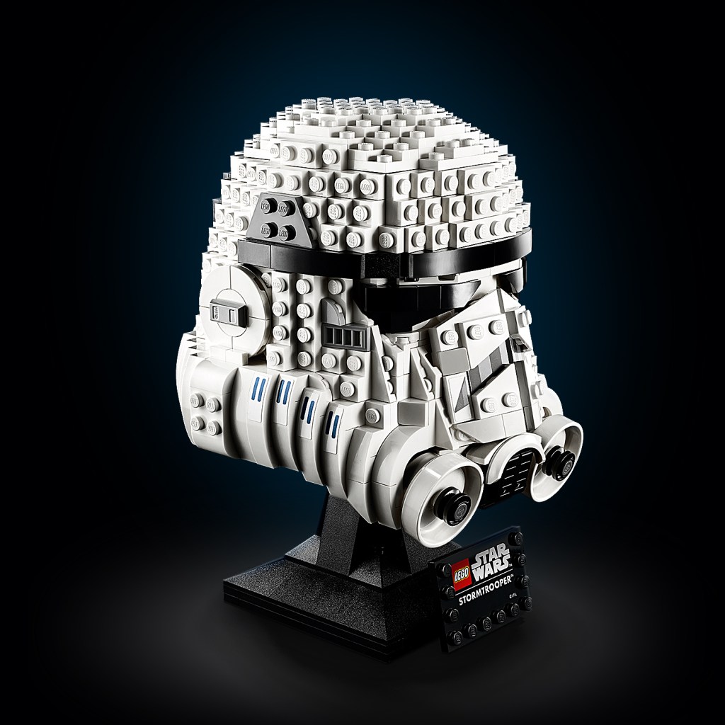 Lego-star-wars-75276-casque-de-stormtrooper-feature1