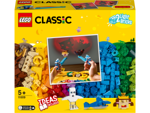 LEGO-Classic-11009-Briques-et-lumières-face