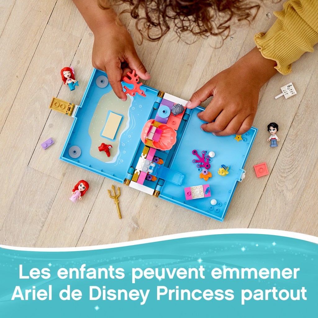 Lego-disney-princess-43176-Les-aventures-dAriel-dans-un-livre-de-contes-construction