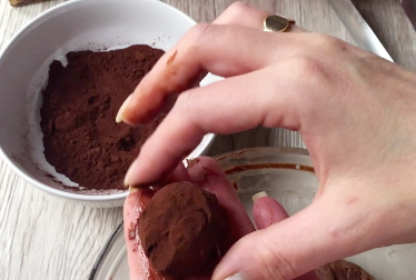 étape-7-recette-truffes-au-chocolat