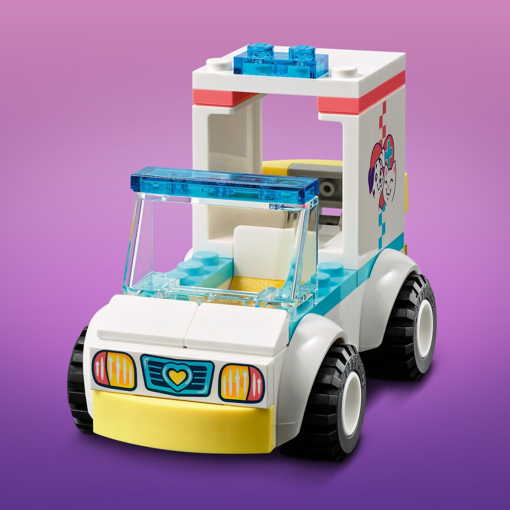 LEGO-Friends-41694-LAmbulance-de-la-Clinique-Vétérinaire-feature2