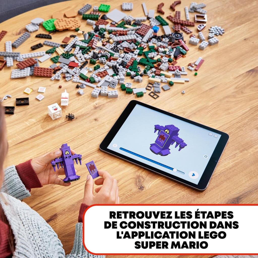 LEGO-Super-Mario-71399-Lentrée-de-Luigis-Mansion-construction