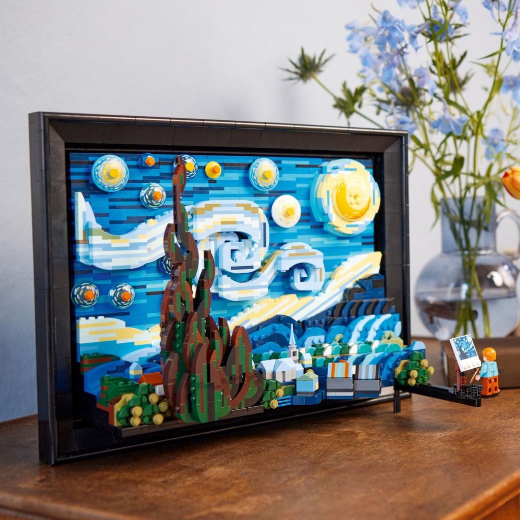 Lego-ideas-21333-vincent-van-gogh-la-nuit-etoilee-feature1