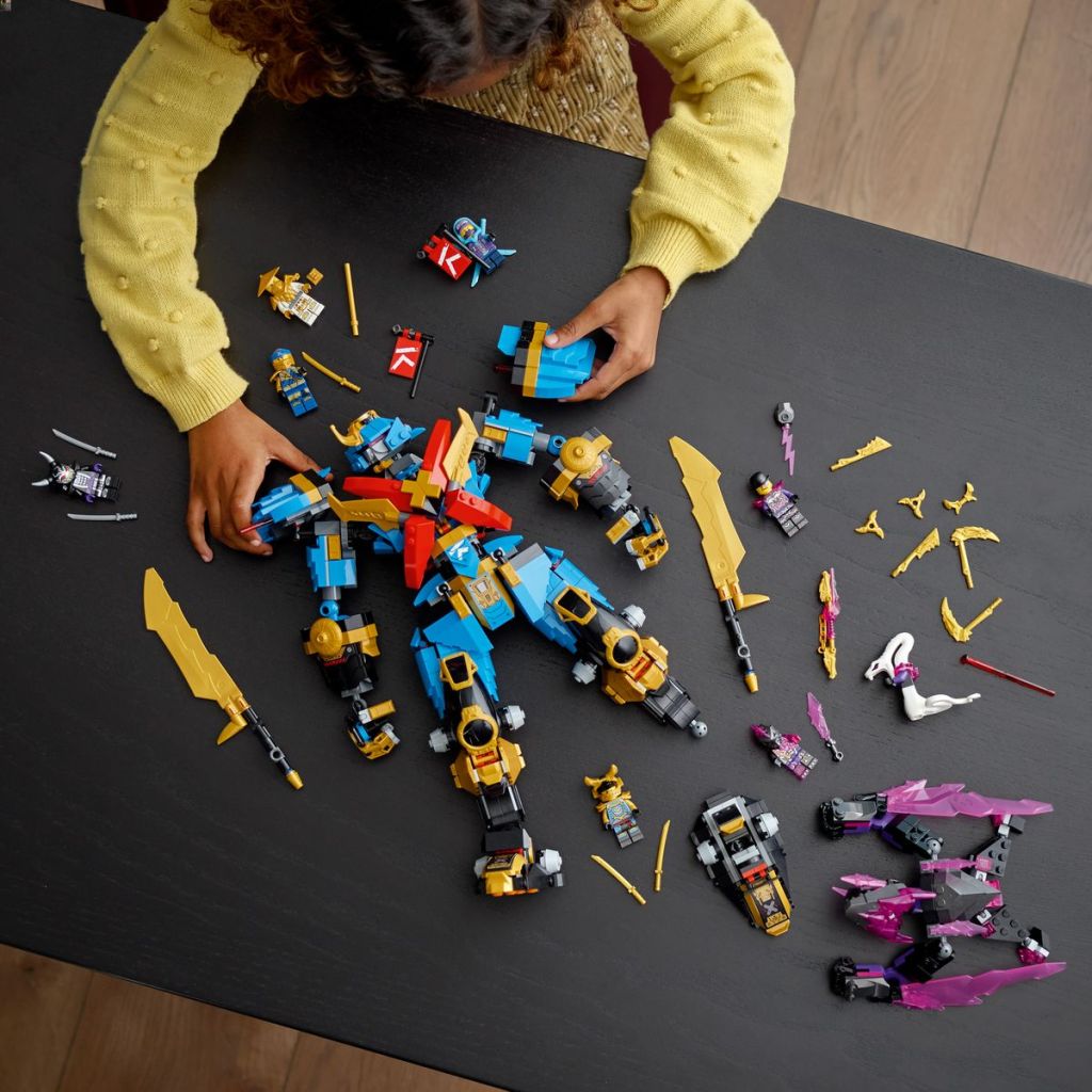 Lego-ninjago-71775-le-robot-samouraix-de-nya-construction