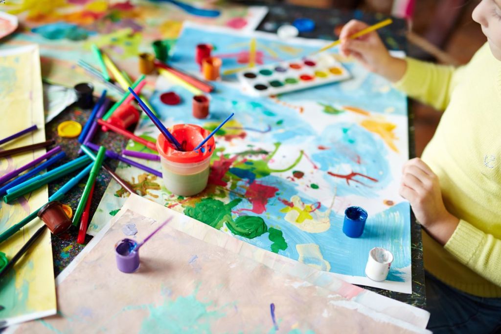 activités peinture originale avec enfants