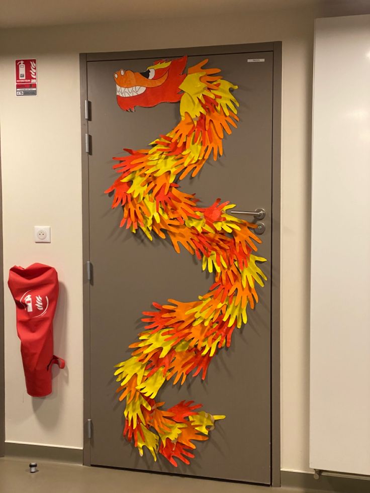 bricolage décoration dragon maternelle