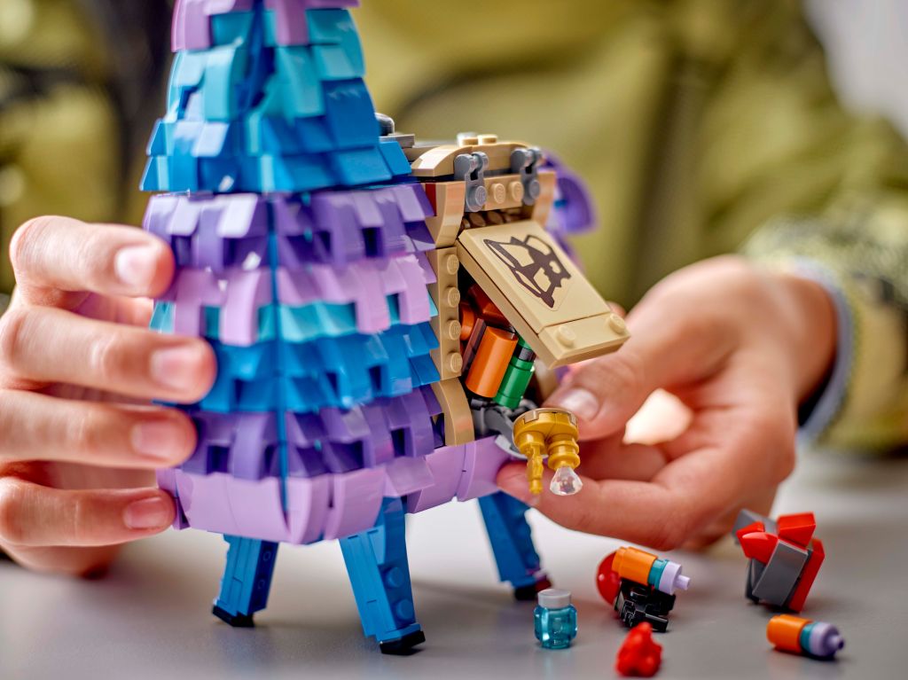 détails LEGO Fortnite 77071 Lama de Ravitaillement