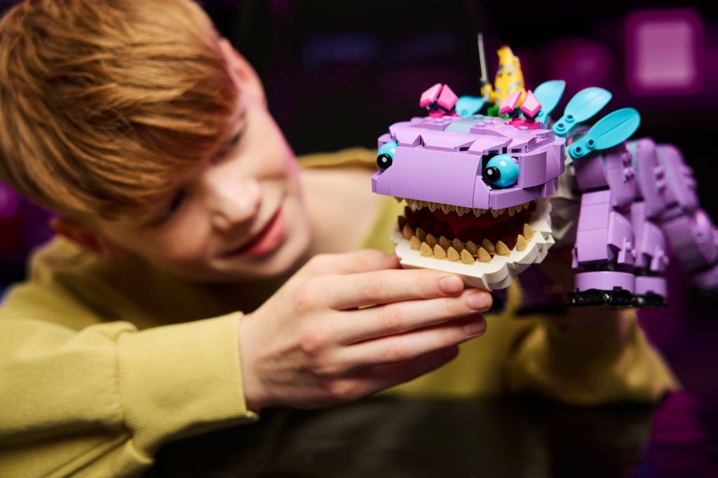 détails LEGO Fortnite 77077 Klombo