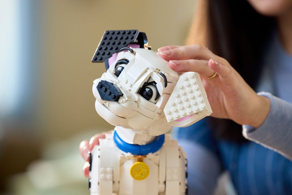 détails LEGO Disney 43269 Le chiot des 101 Dalmatiens