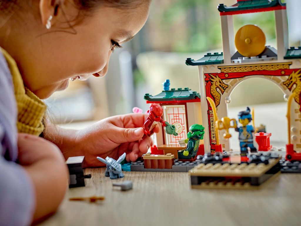 détails LEGO Ninjago 71831 Le temple de Spinjitzu des Ninjas