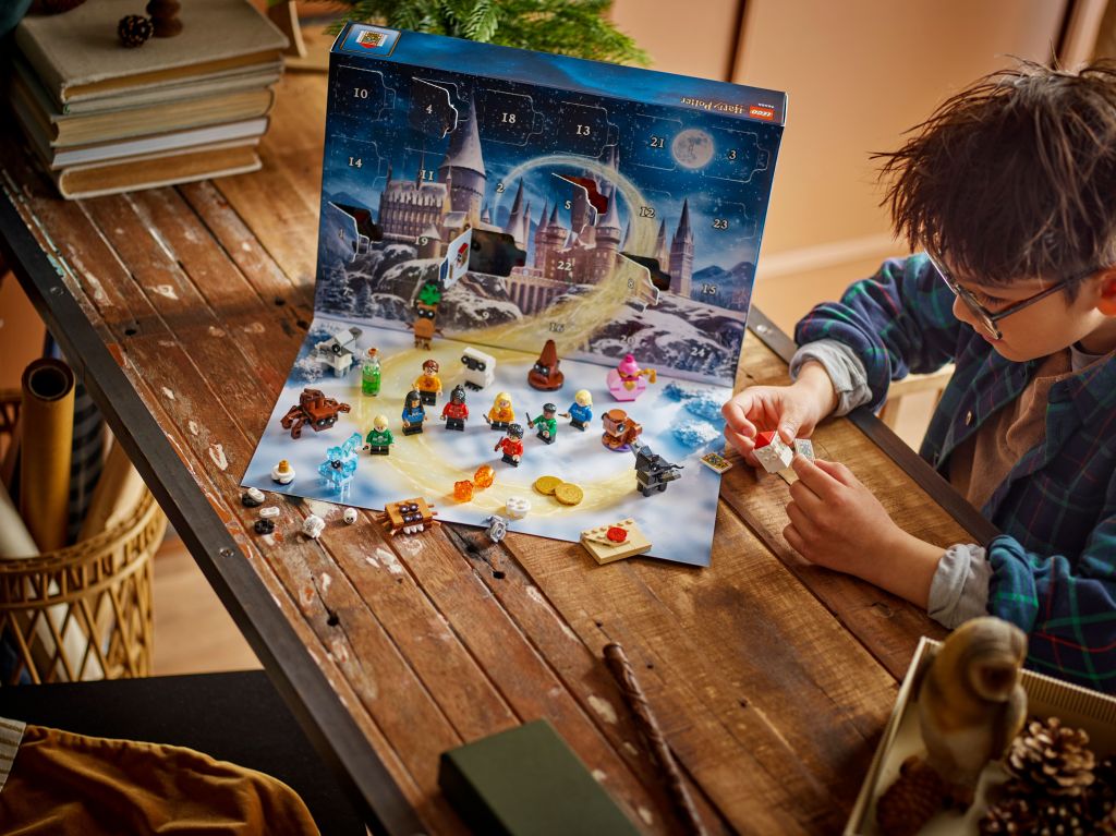détails LEGO Harry Potter 76456 – Le Calendrier de l’Avent 2025