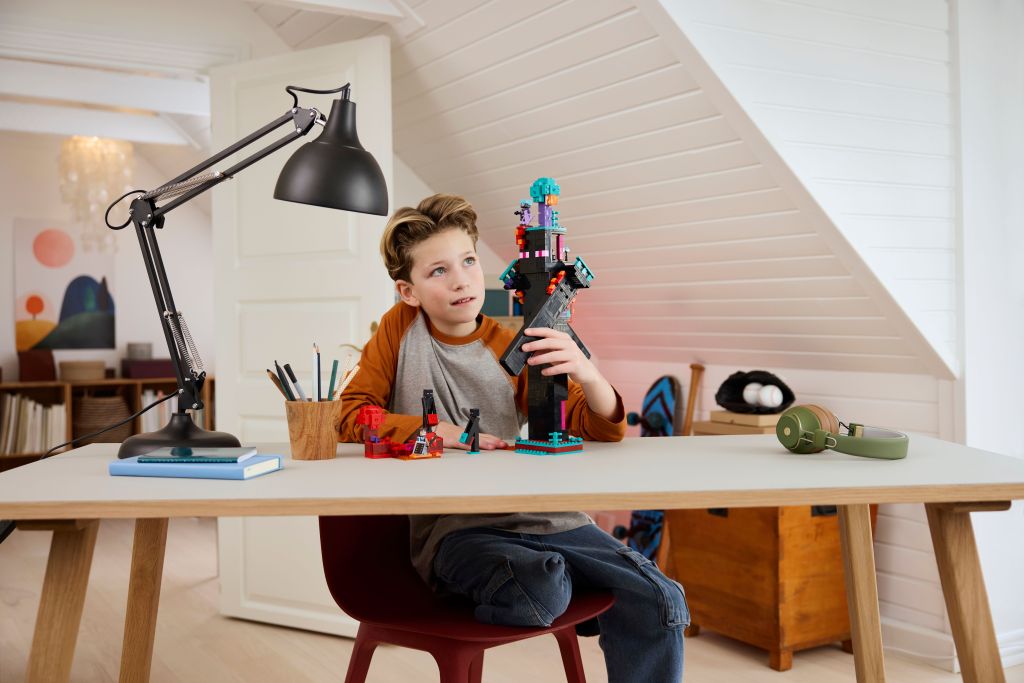 LEGO Minecraft 21279 La tour de l’Enderman