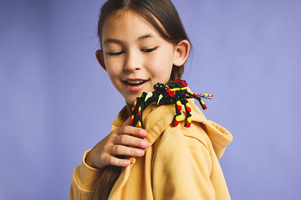 détails LEGO Creator 31159 - Animaux Sauvages : L’Araignée Surprenante