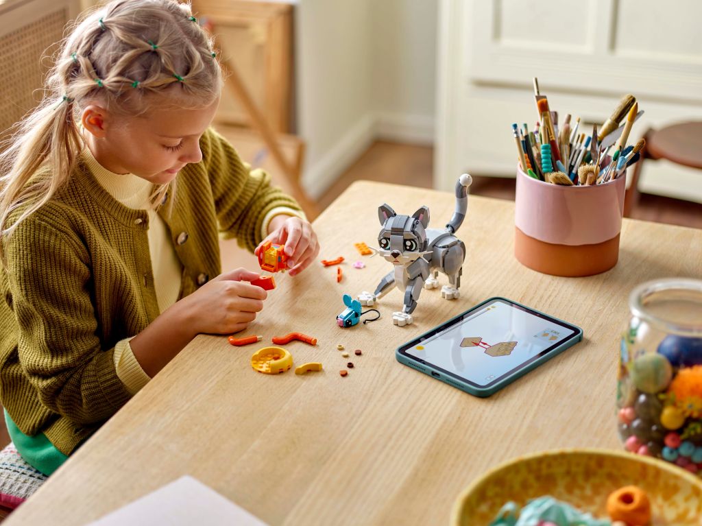construction LEGO Creator 31163 – Le Chat Joueur