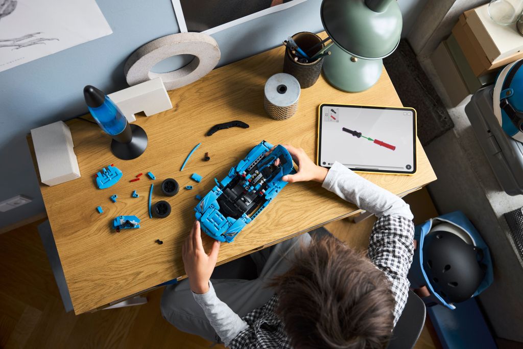 construction LEGO Technic 42217 Chevrolet Corvette Stingray Bleue