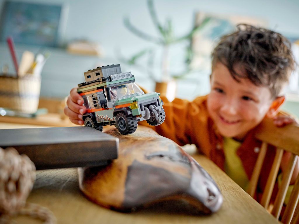 LEGO City 60447 : Le Camion 4x4 Tout-Terrain