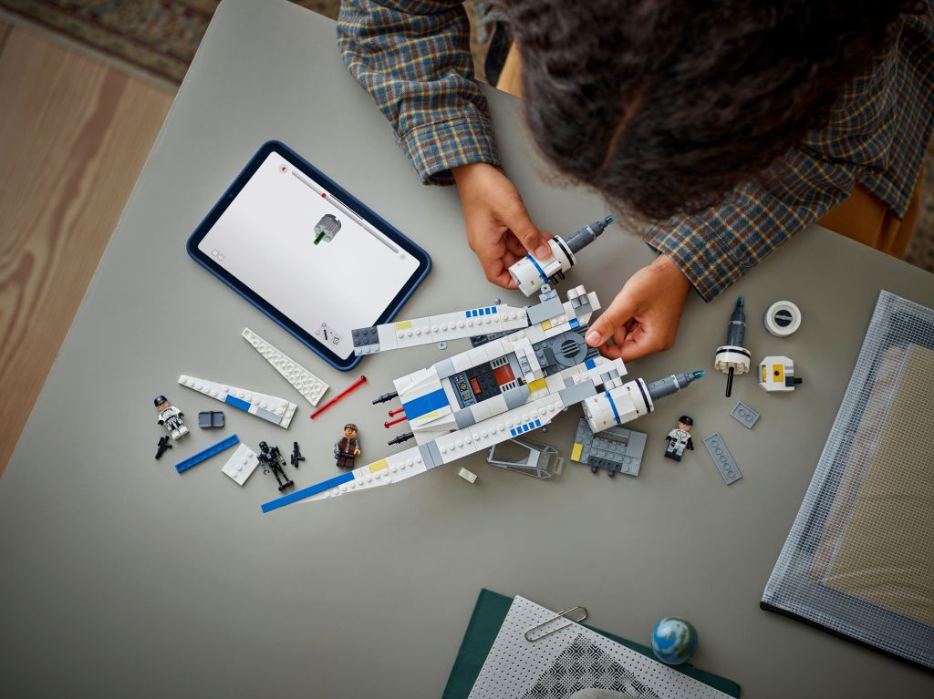 construction LEGO Star Wars 75399 : Le chasseur stellaire U-Wing de l’Alliance Rebelle