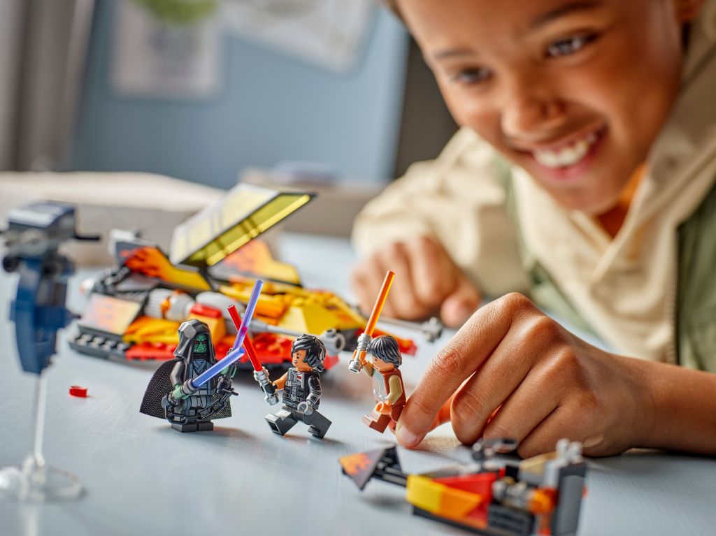 détails LEGO Star Wars 75414 : Le Snowspeeder en Flammes