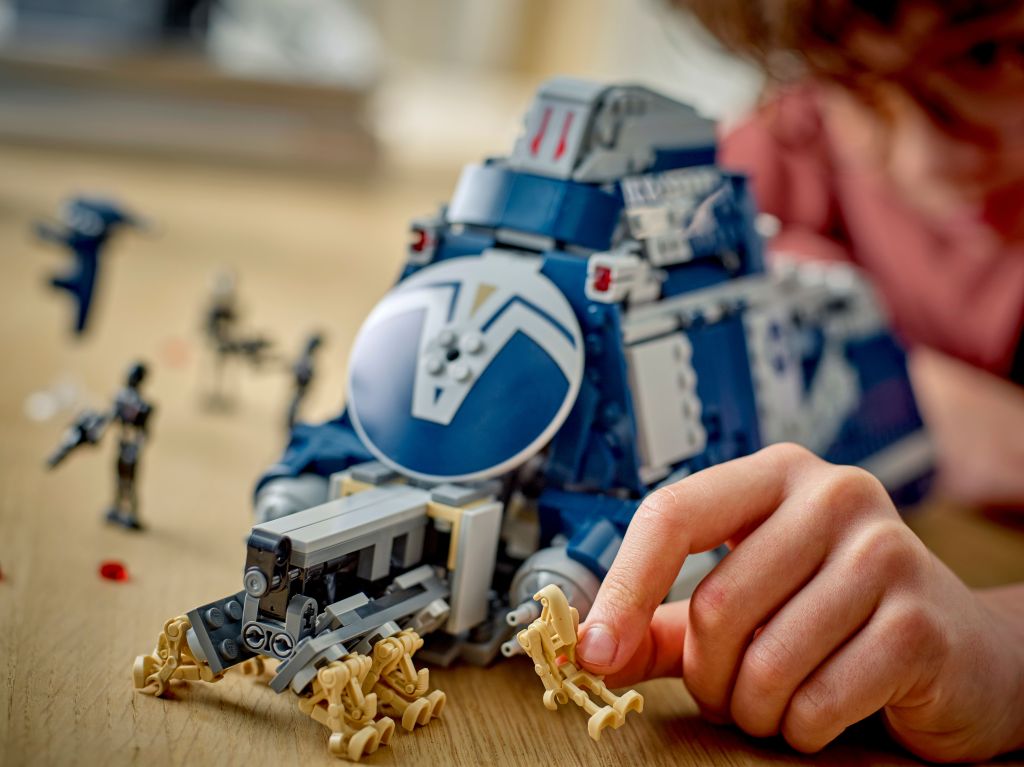 détails LEGO Star Wars 75435 : The Clone Wars – Le MTT des Séparatistes