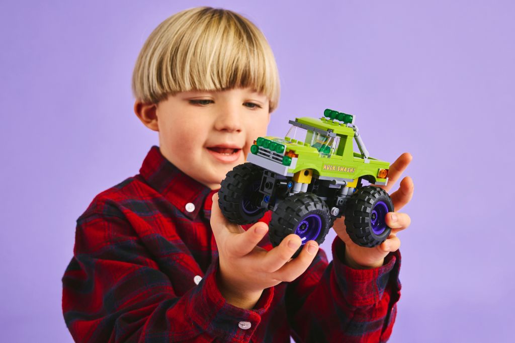 LEGO Marvel 76312 : Le Tout-Terrain de Hulk contre Thanos