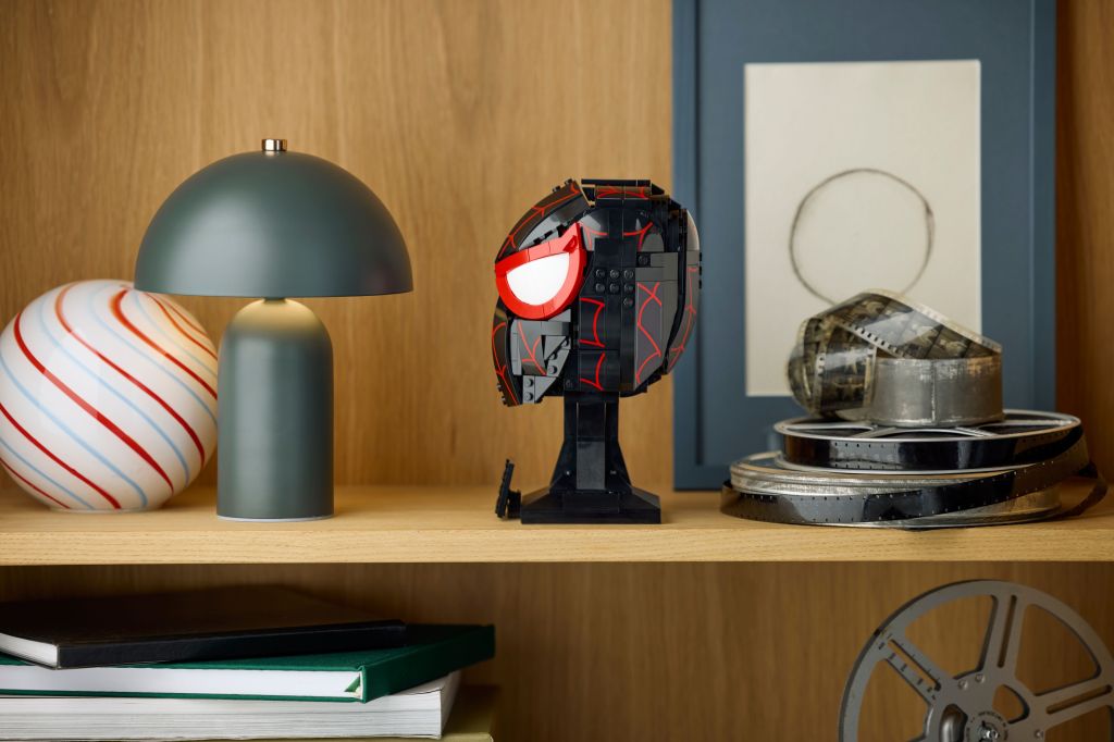 décoration LEGO Marvel 76329 Le masque de Miles Morales