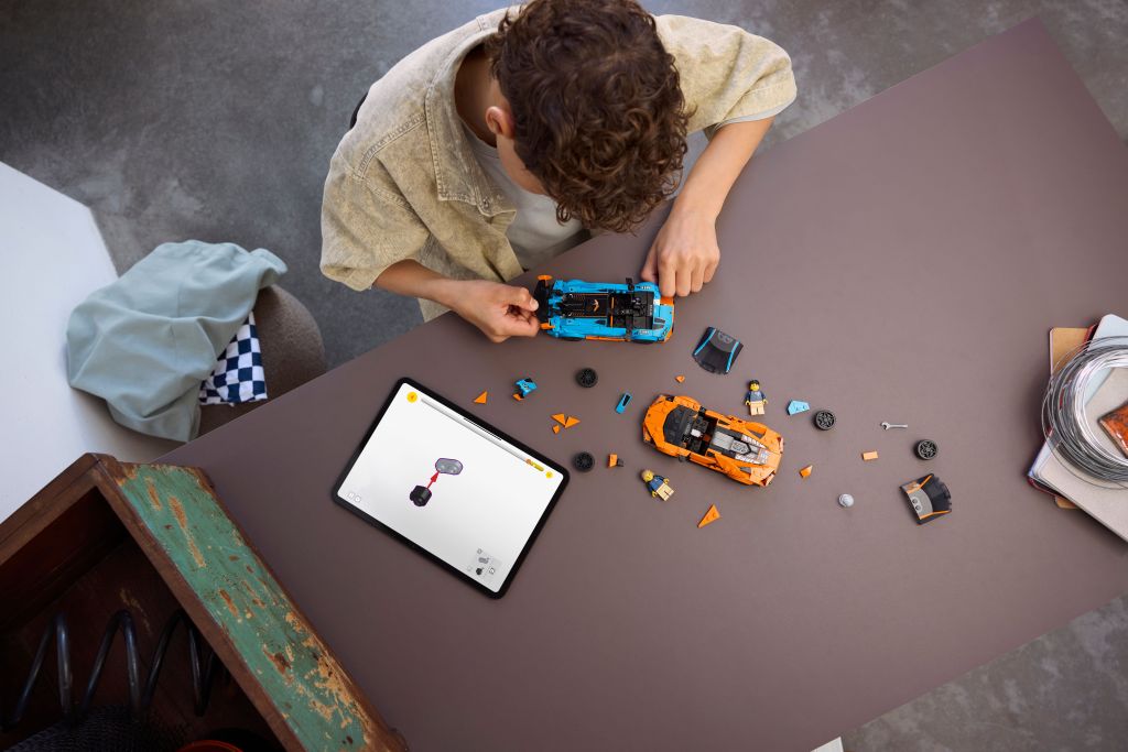 construction LEGO Speed Champions 77238 Lamborghini Revuelto et Huracán STO