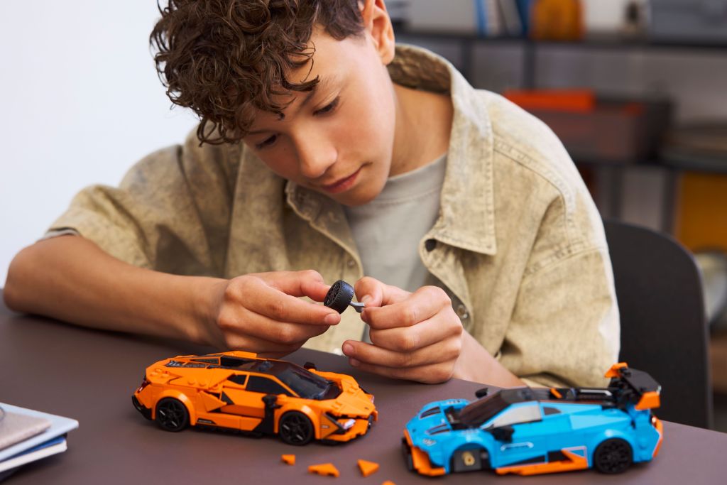 détails LEGO Speed Champions 77238 Lamborghini Revuelto et Huracán STO