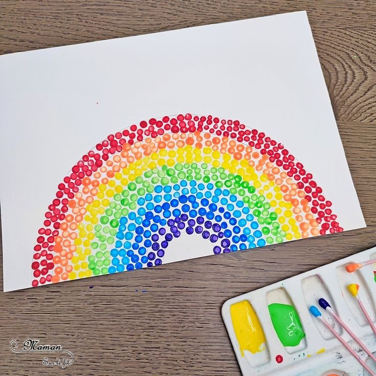 peinture arc en ciel maternelle