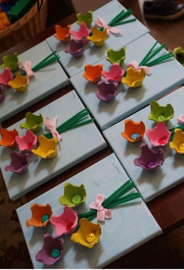 bouquet de fleurs en carton
