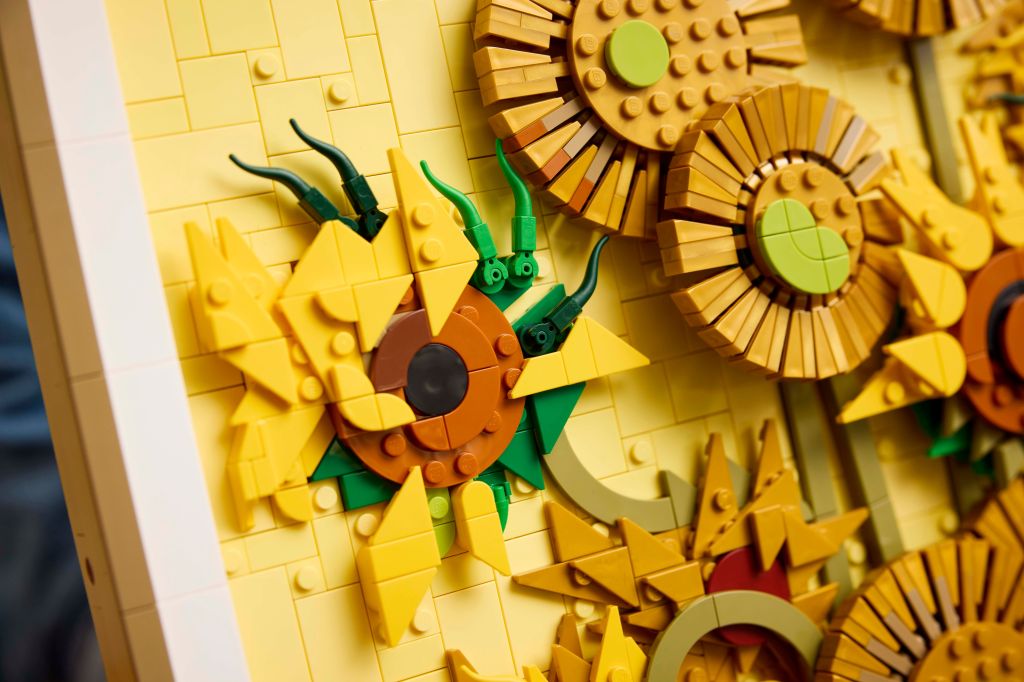 détails LEGO Art 31215 : Vincent Van Gogh Les Tournesols